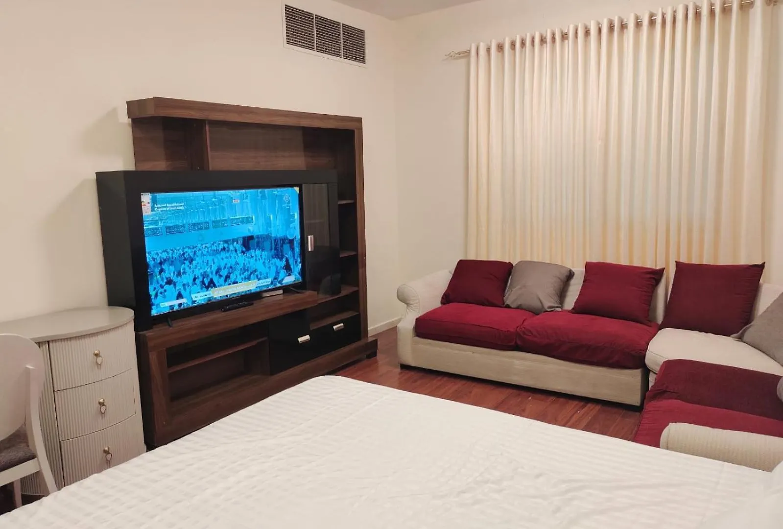 Arnim Suite - 3 Bedrooms Apartment Sharjah Emirados Árabes Unidos