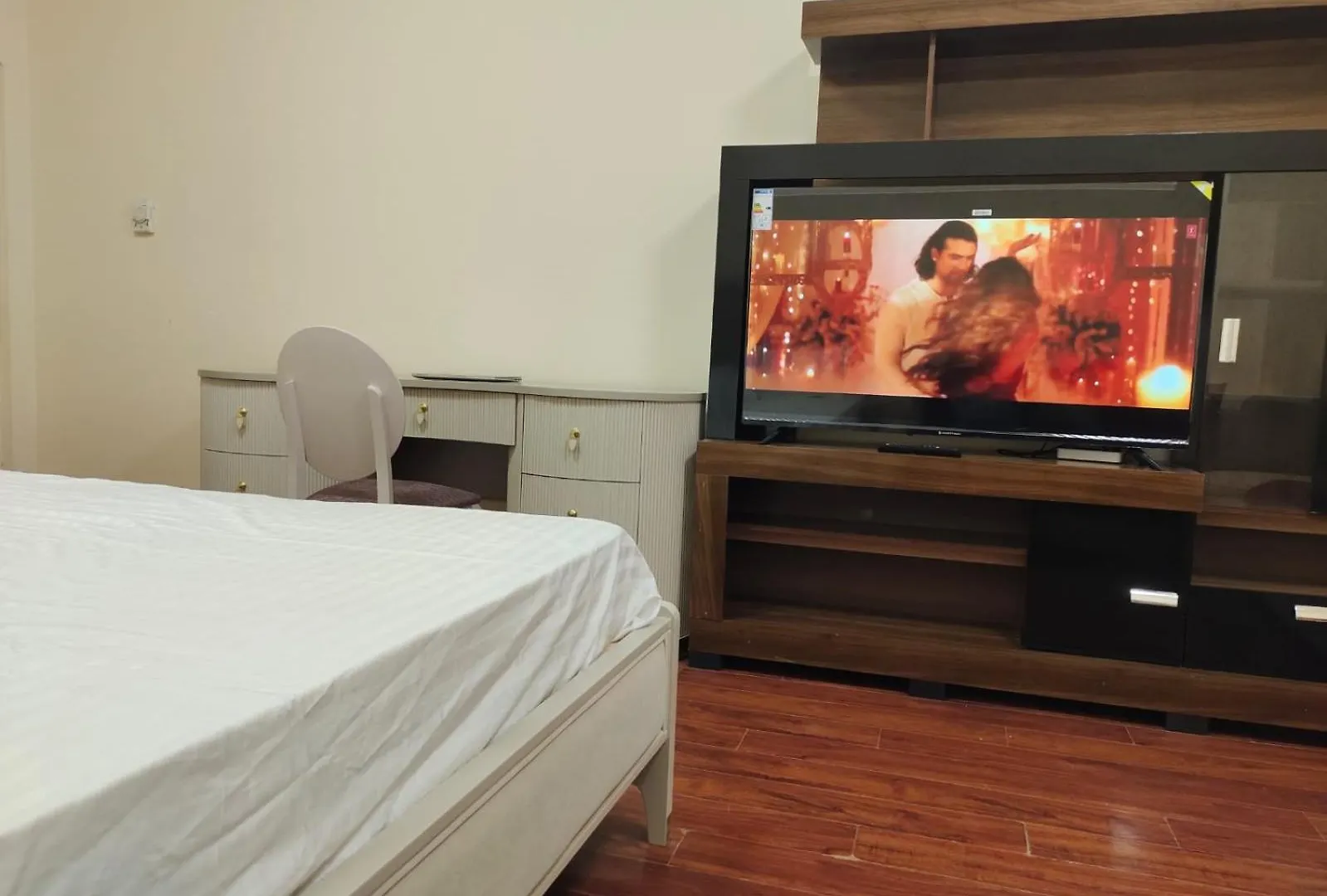 Arnim Suite - 3 Bedrooms Apartment Sardzsa Egyesült Arab Emírségek