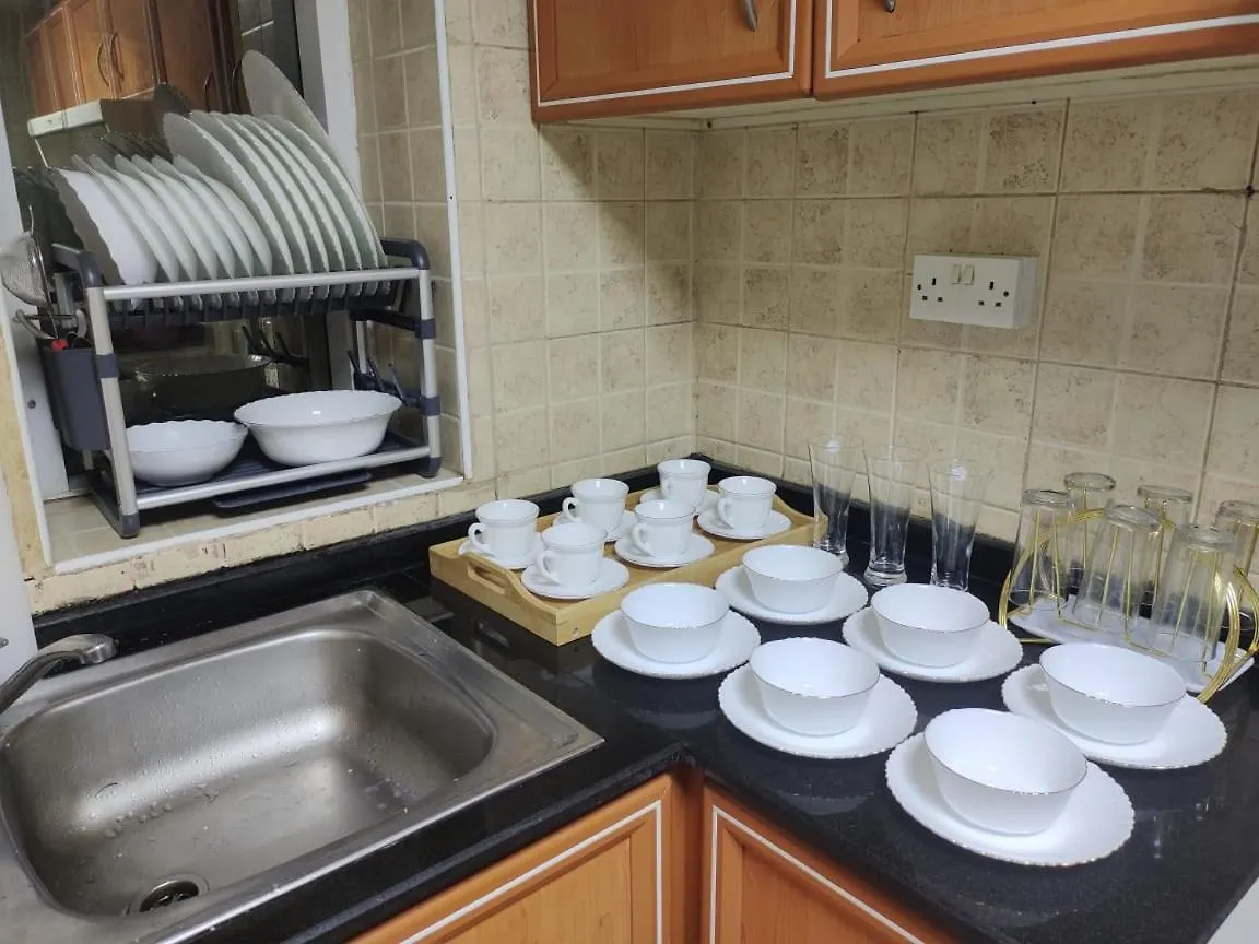 Arnim Suite - 3 Bedrooms Apartment Sardzsa Egyesült Arab Emírségek
